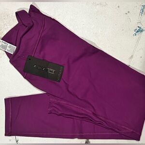 Alphalete NEW w/ tags only selling because they are not the right size for me